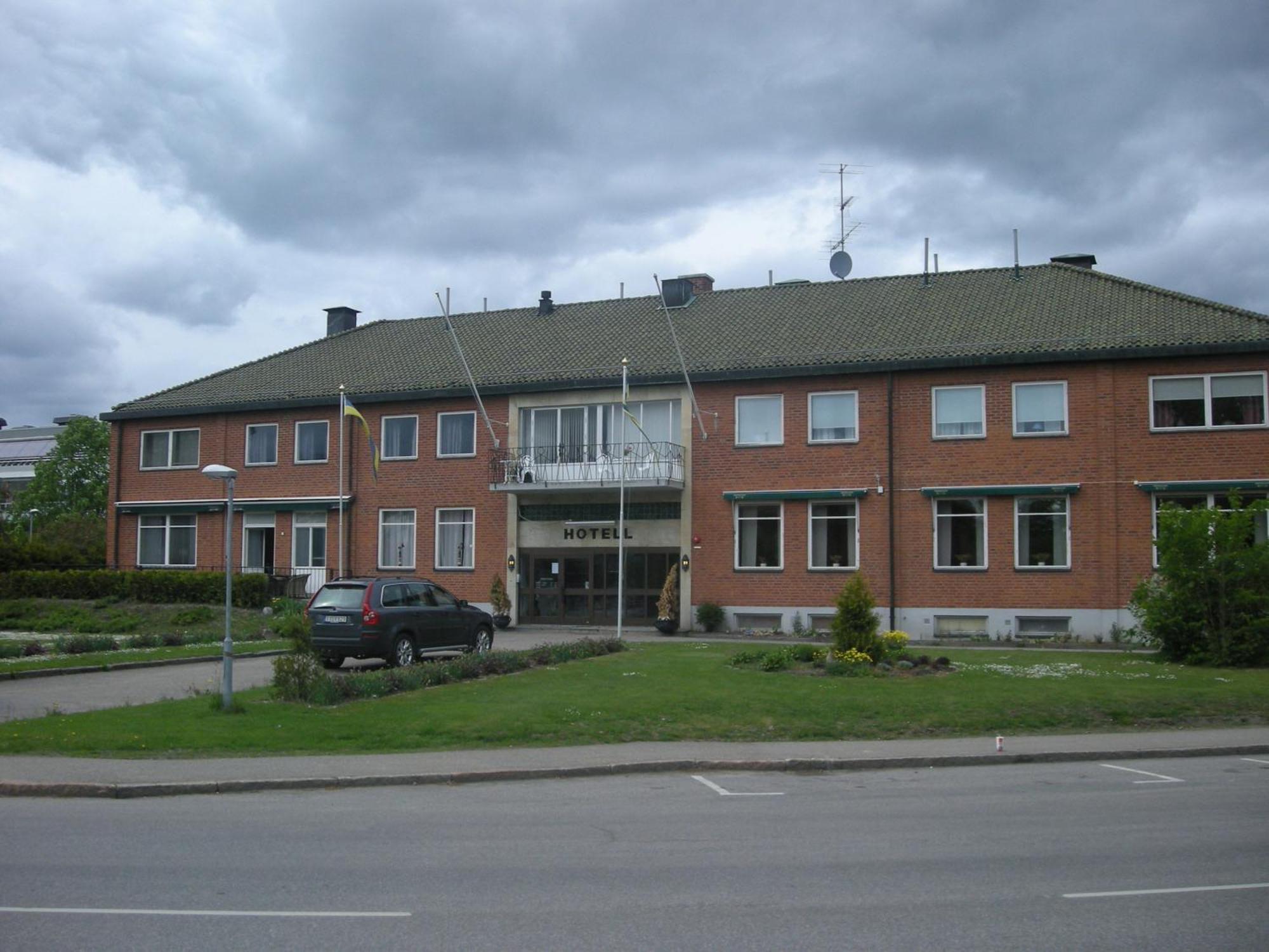 Vingaker Hotell Екстер'єр фото